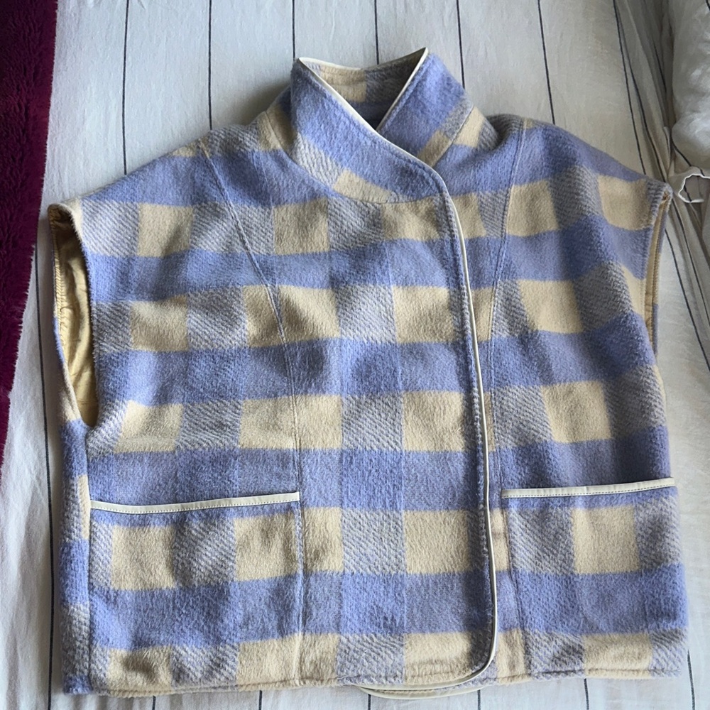 Womens Checked Wool-Blend Vest in Lavender and Cream